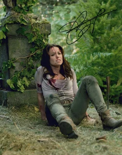 Stephanie Bennett autograph