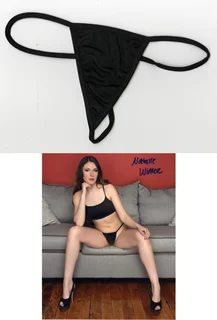 Natalie Winter autograph