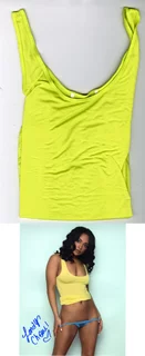 Londyn Chanel autograph