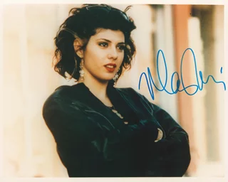 Marisa Tomei autograph