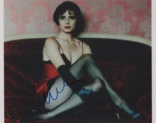Isabella Rossellini autograph
