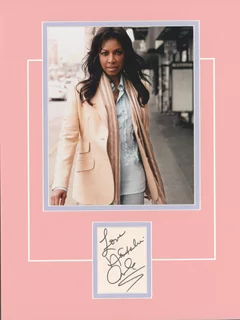 Natalie Cole autograph