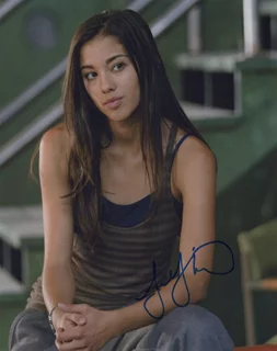 Seychelle Gabriel autograph