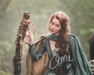 Esme Bianco autograph