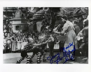 Jerry Maren autograph