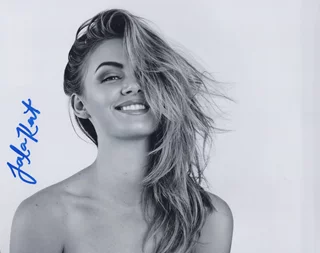 Lala Kent autograph