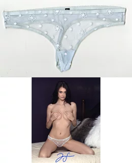 Jessi Fierce autograph