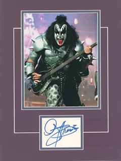 Gene Simmons autograph