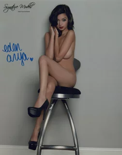 Eden Arya autograph