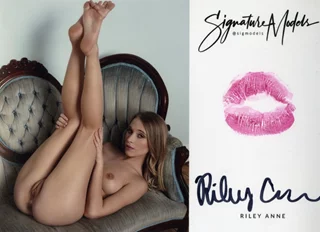 Riley Anne autograph