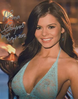 Alana Campos autograph