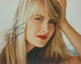 Laura Dern autograph