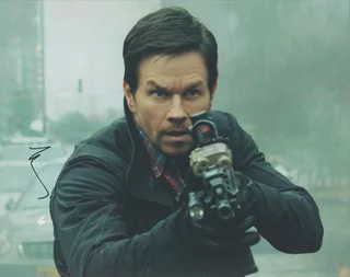 Mark Wahlberg autograph