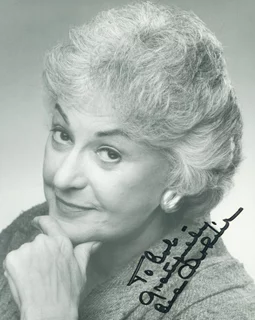 Bea Arthur autograph