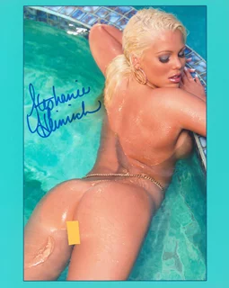 Stephanie Heinrich autograph