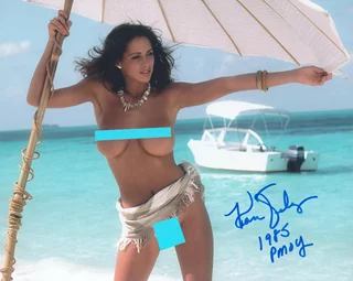 Karen Velez autograph