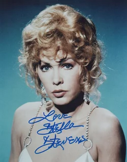 Stella Stevens autograph
