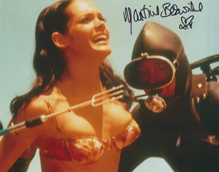 Martine Beswick autograph