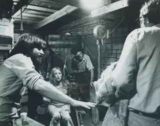 Marilyn Burns autograph