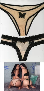 Jessi and Krista autograph