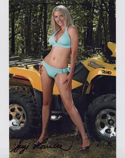 Suzi Lorraine autograph