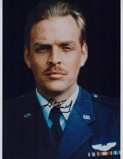 Gavan O'Herlihy autograph