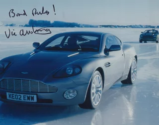 Vic Armstrong autograph