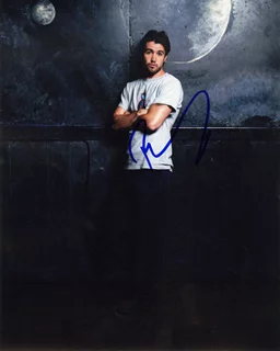 Rob McElhenney autograph