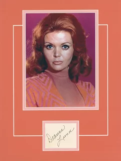 Deanna Lund autograph