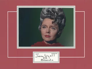 Jane Wyatt autograph