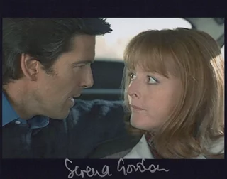 Serena Gordon autograph