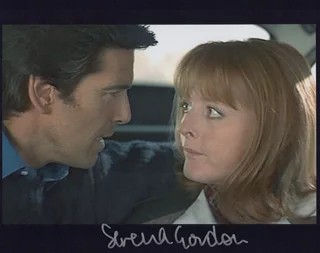 Serena Gordon autograph