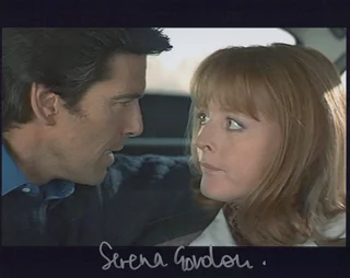 Serena Gordon autograph