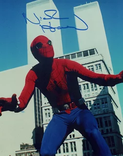 Nicholas Hammond autograph