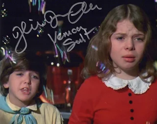 Julie Dawn Cole autograph