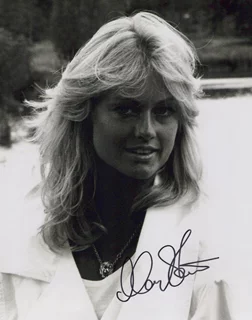 Mary Stavin autograph