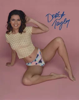 Dare Taylor autograph