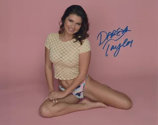 Dare Taylor autograph