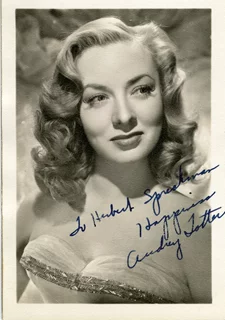 Audrey Totter autograph