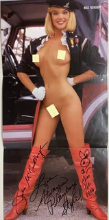 Julie McCullough autograph