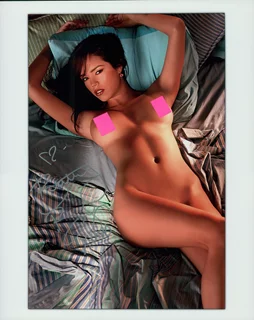 Brittany Binger autograph