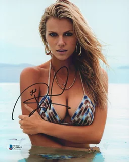 Brooklyn Decker autograph