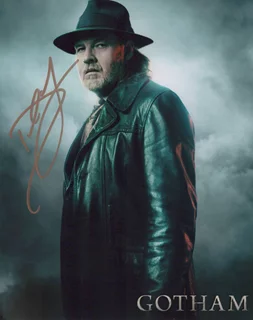 Donal Logue autograph