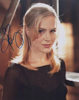 Julie Benz autograph