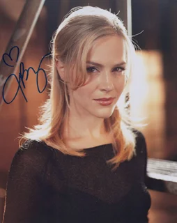 Julie Benz autograph