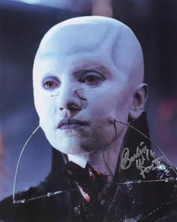 Barbie Wilde autograph