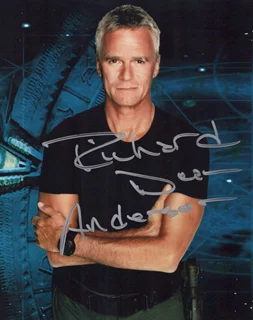 Richard Dean Anderson autograph
