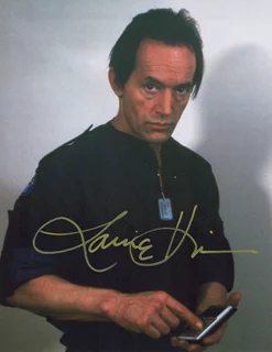 Lance Henriksen autograph