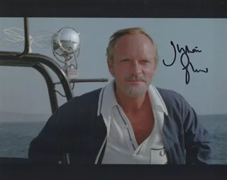 Julian Glover autograph