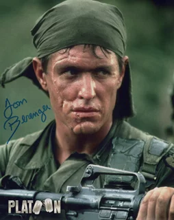 Tom Berenger autograph